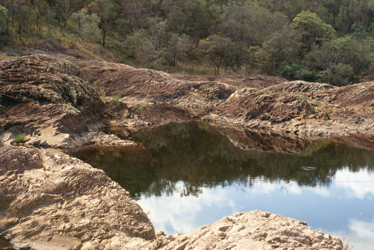 092_wasserloch_zum_baden.jpg