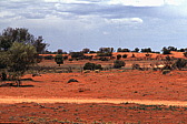 166_rotes_land.jpg