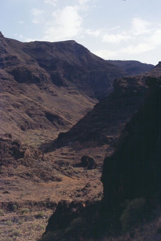 002_felsiges_tal.jpg