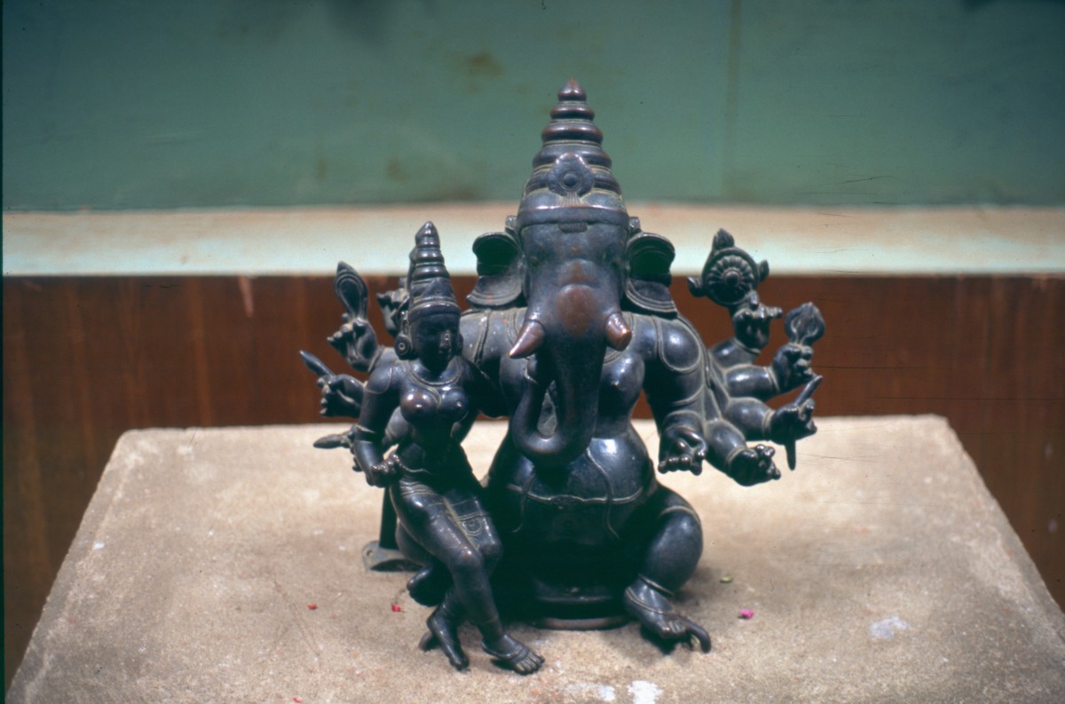 051_ganesha___co.jpg