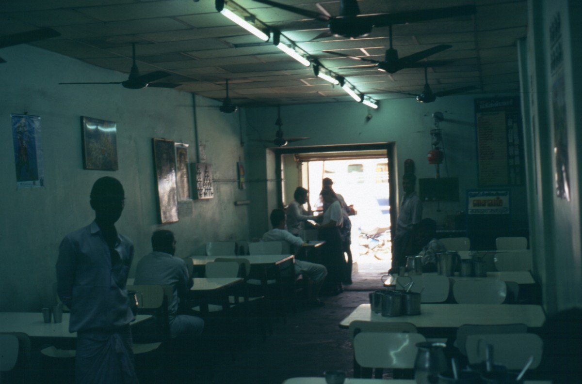 093_im_restaurant.jpg