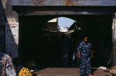 359_eingang_zum_markt.jpg