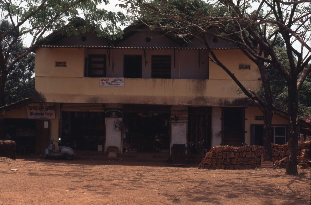 406_hotel_bei_subramanya.jpg