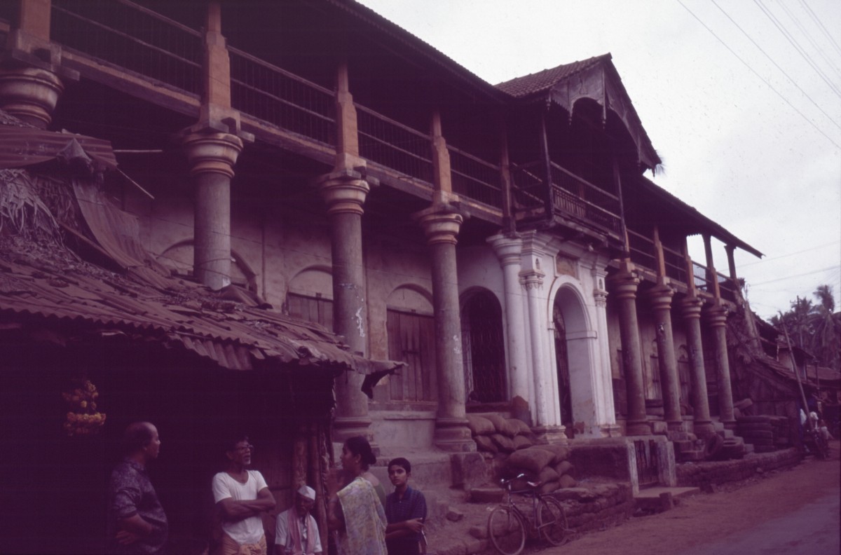 487_ein_grosses_haus.jpg