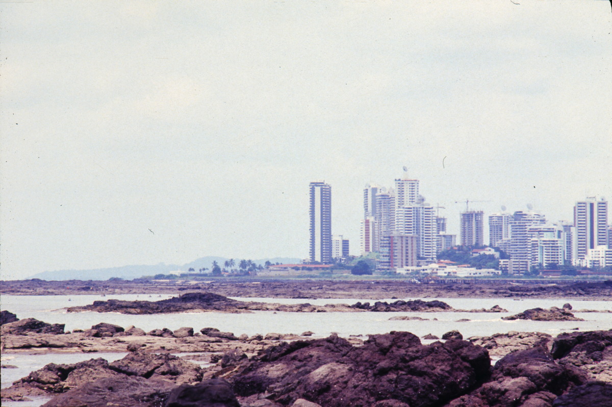 019_die_neue_stadt.jpg