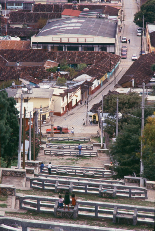 115_stufen_zur_kapelle.jpg