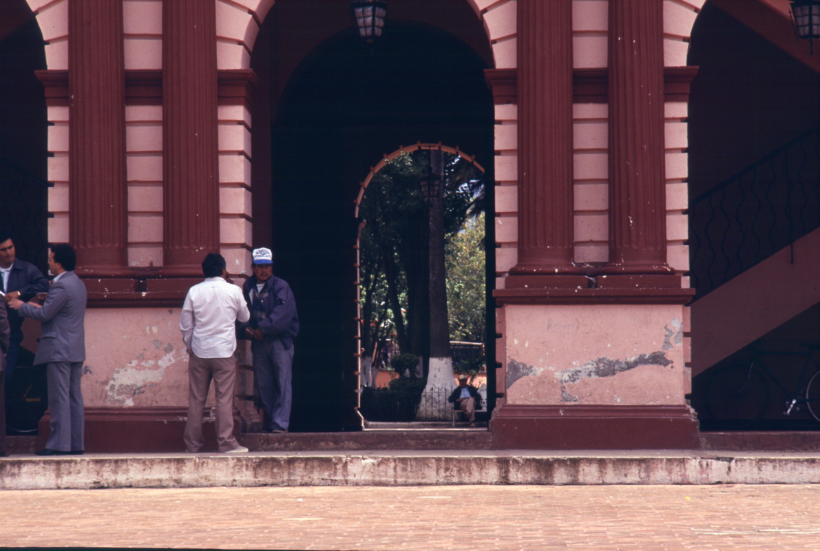 118_am_zocalo.jpg