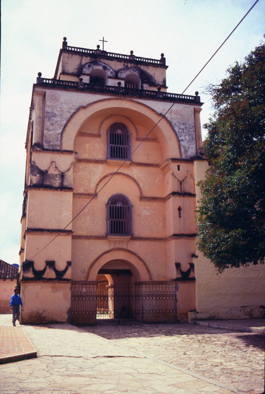 120_tuermsche_am_zocalo.jpg