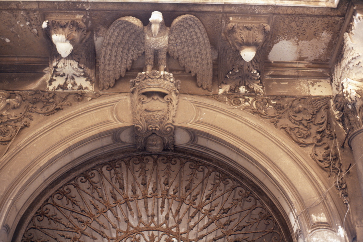 037_portal.jpg