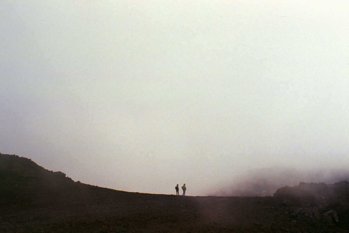 072_gestalten_im_nebel.jpg