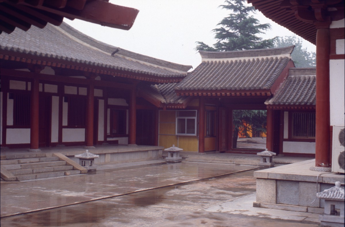 134_innenhof.jpg