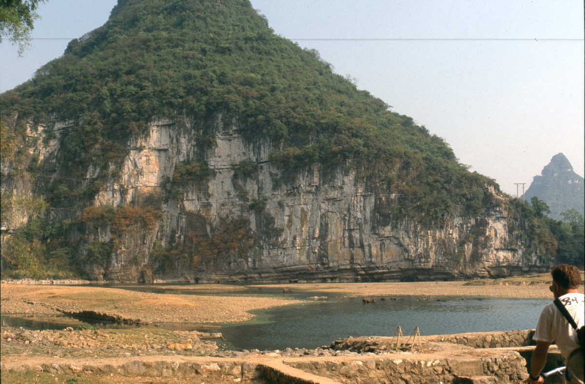 149_flussbett.jpg