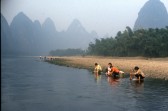 178_waschen_am_fluss.jpg