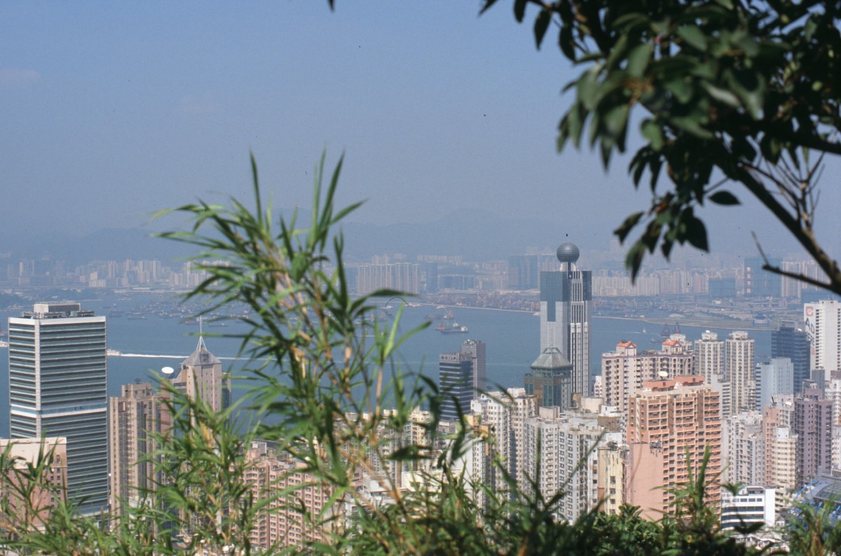244_blick_ueber_hongkong.jpg