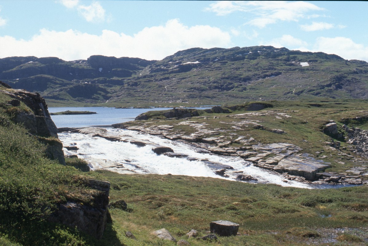 022_kleiner_wasserfall.jpg