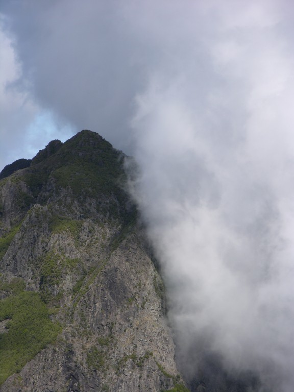 064_nebel_aus_curral_das_freiras.jpg