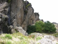 070_felswand_unterhalb_gipfel.jpg