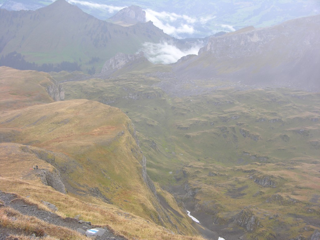 015_kante_mit_wandersleuten.jpg
