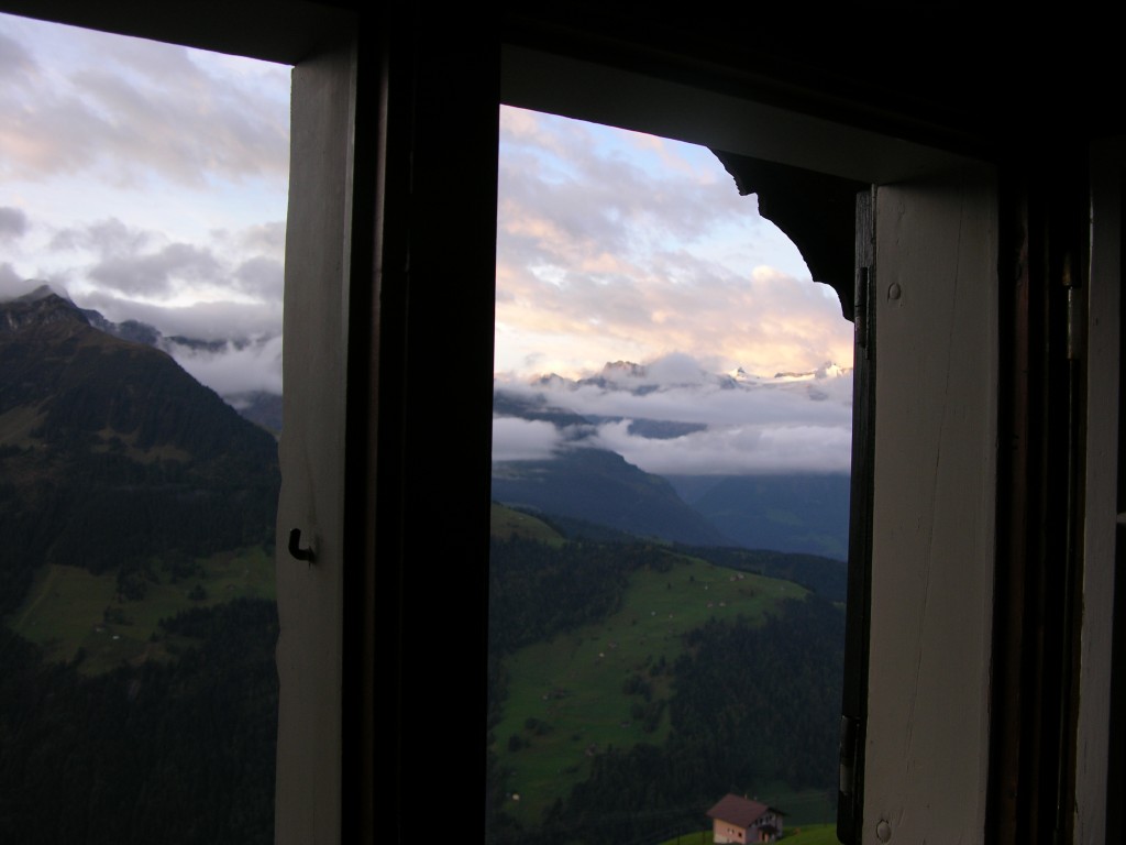 030_morgendlicher_blick_aus_rietlighaus.jpg