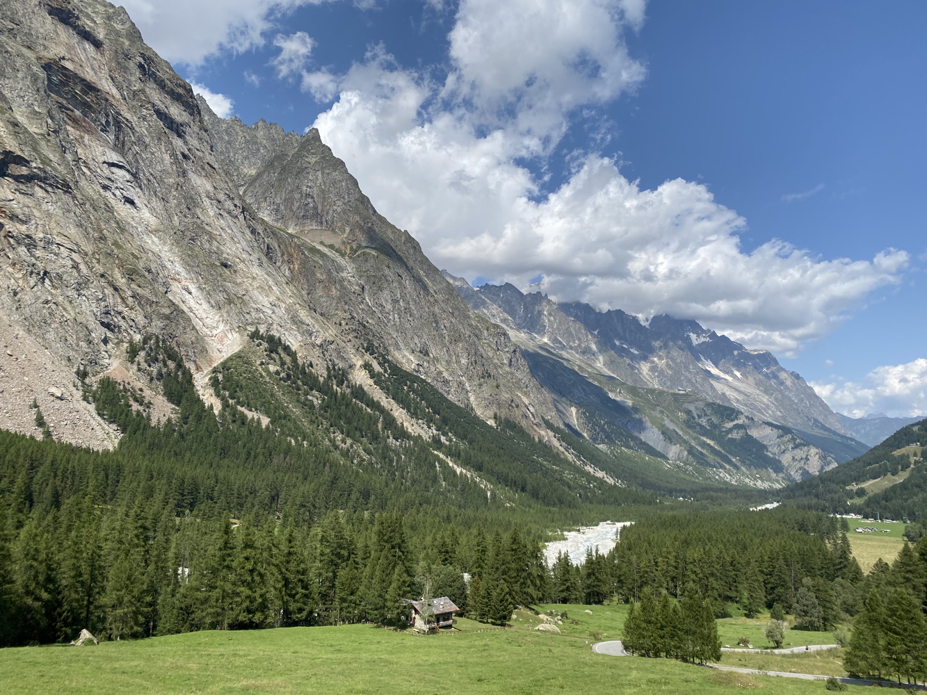 p1003882a.jpg