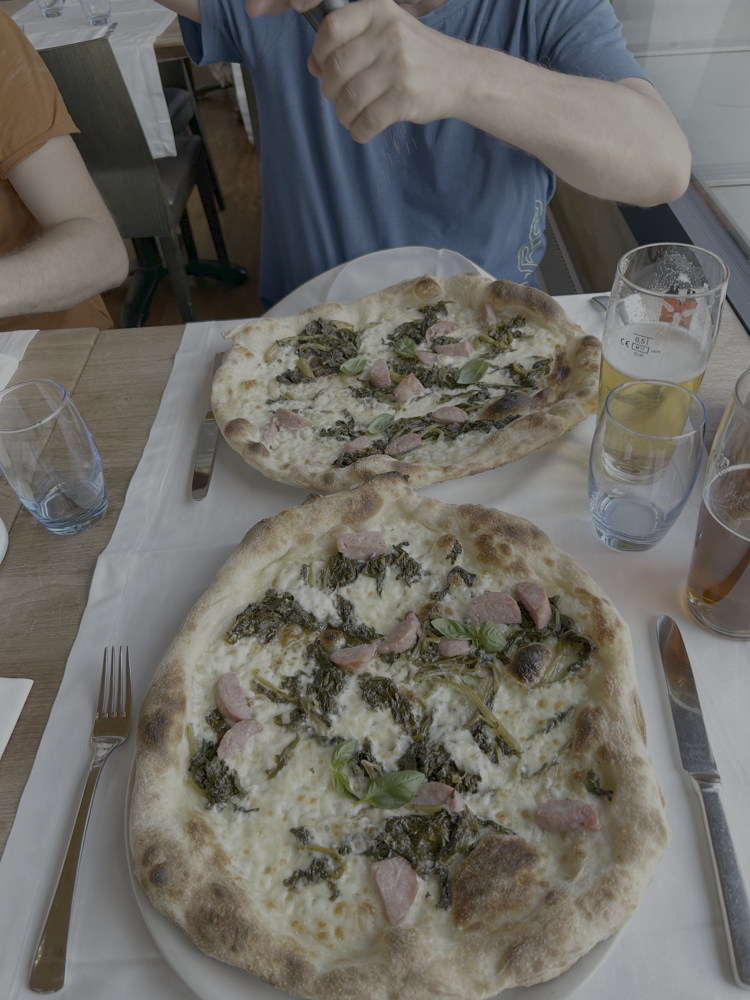 p1005403a.jpeg