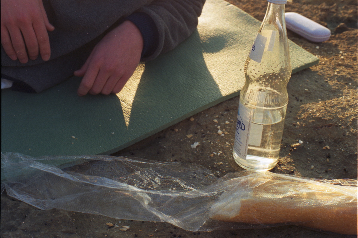 007_bei_wasser_und_brot.jpg