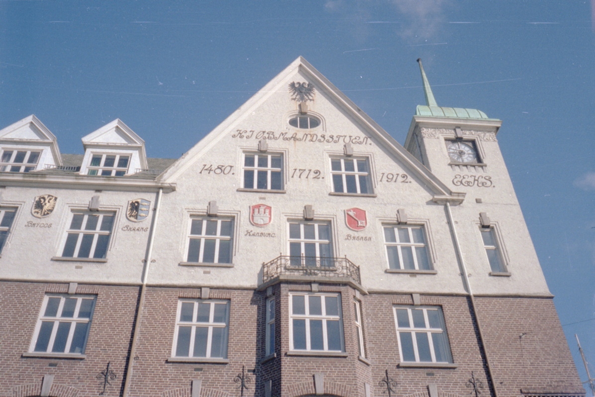 062_am_hafen_von_bergen.jpg