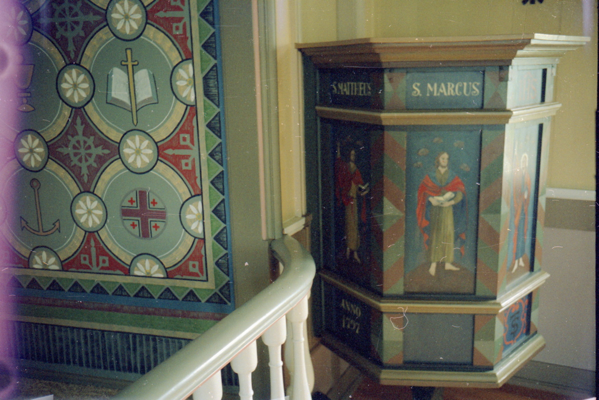 099_kirche_in_akureyri.jpg