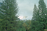 153_half_dome_im_nebel.jpg