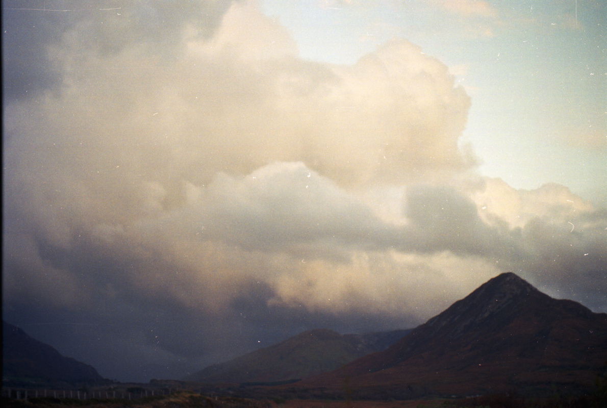 023-tief_haengende_wolken.jpg