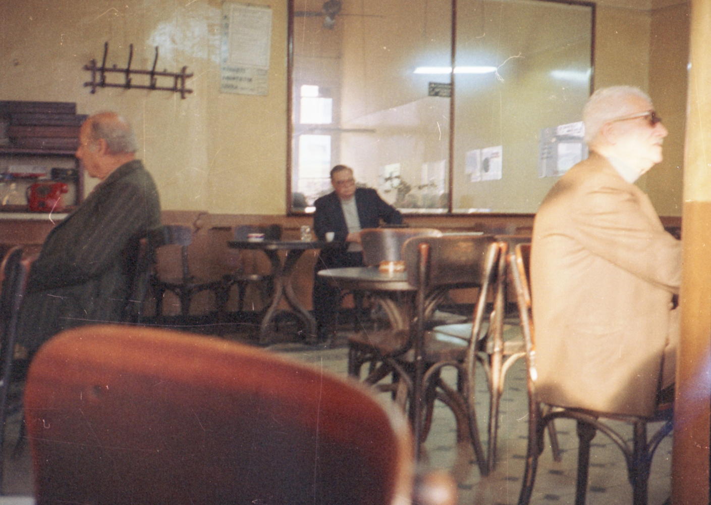 004_im_kafeneion.jpg