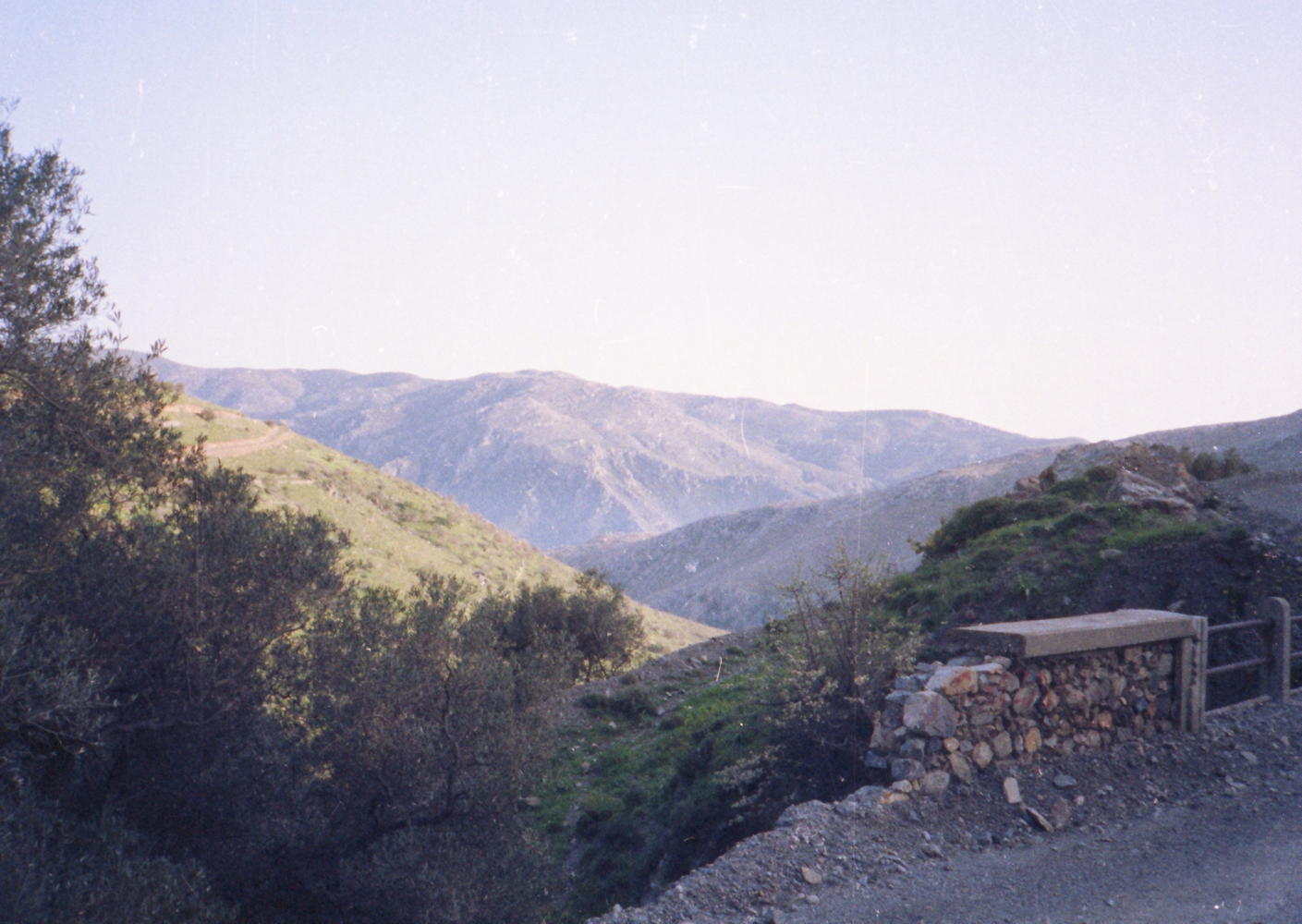 014_blick_in_die_berge.jpg