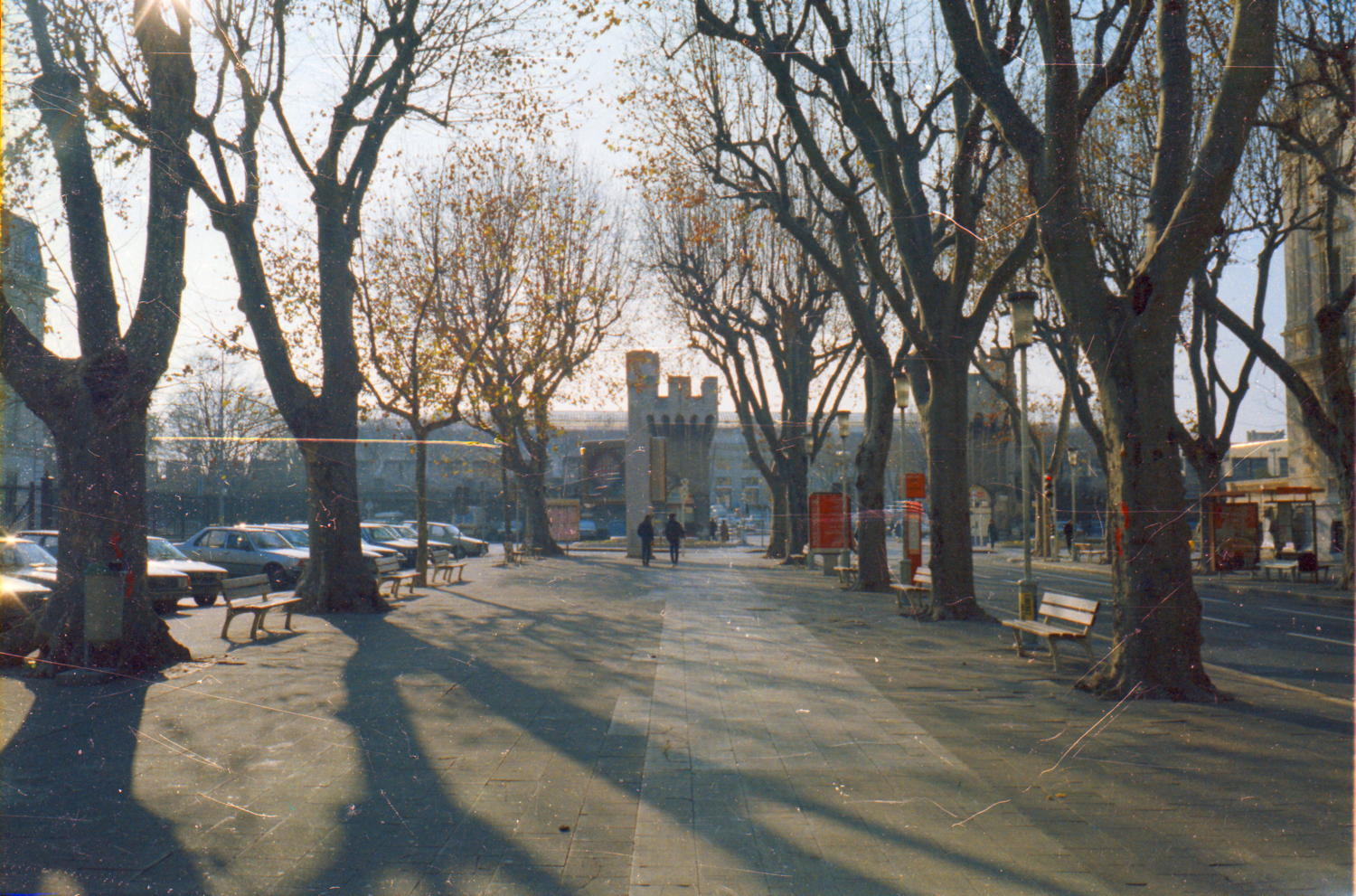 004-in_avignon.jpg