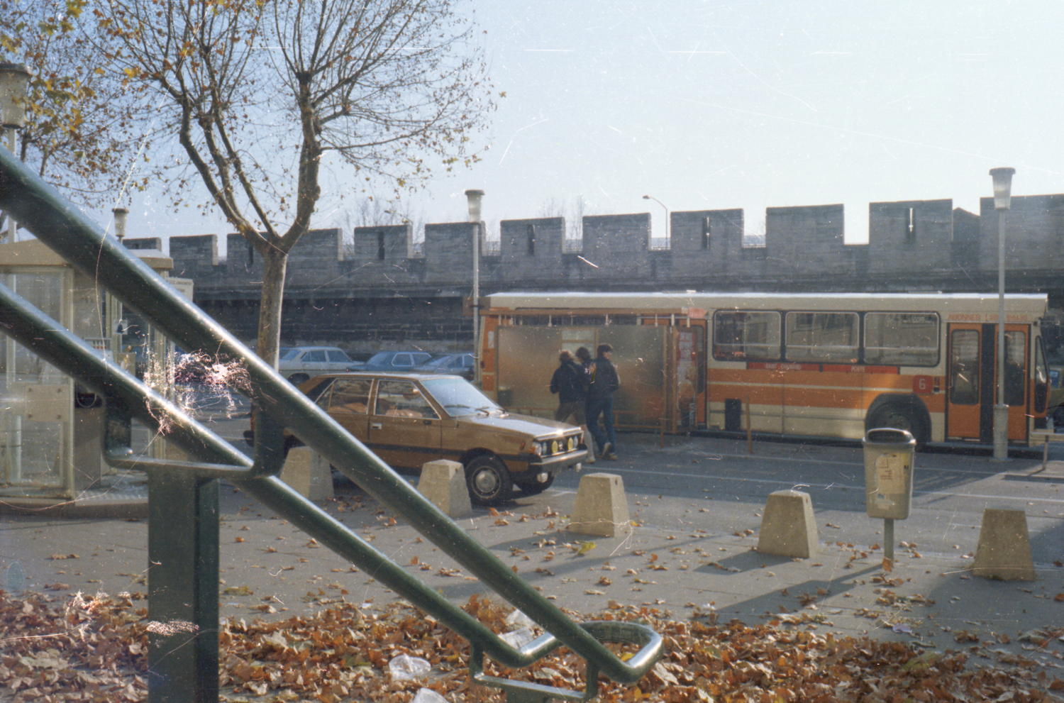 006-in_avignon.jpg