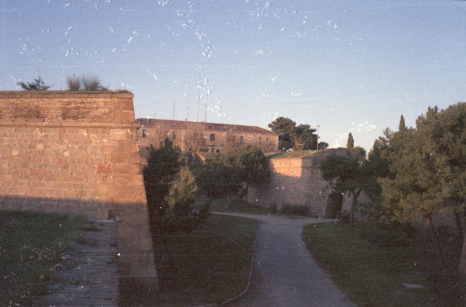 017-festungsmauern.jpg