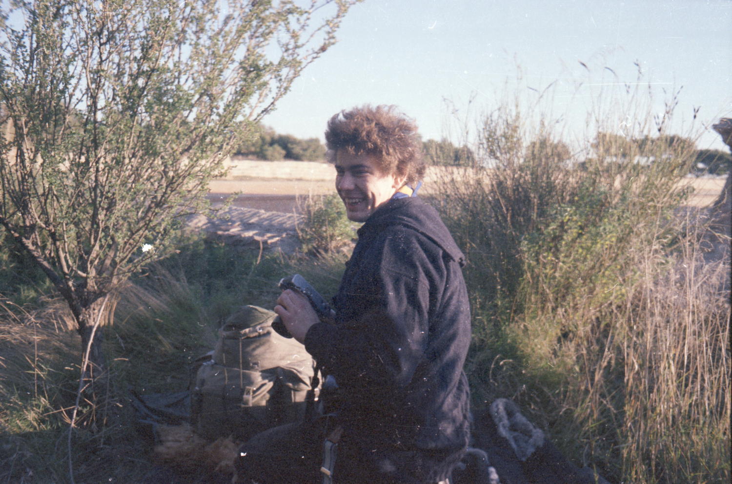 020-im_gebuesch.jpg