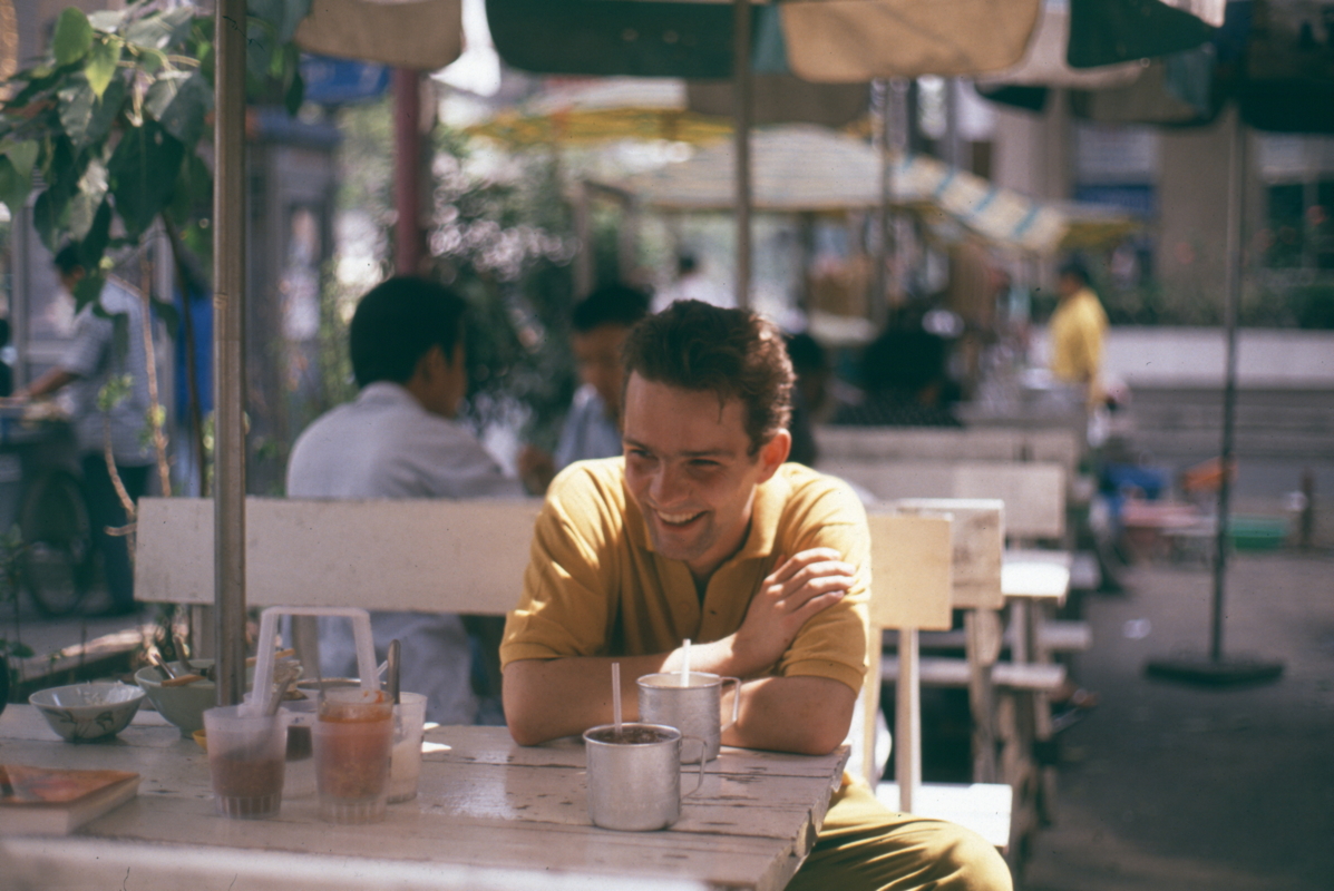 011_kaffee_suf_der_strasse.jpg