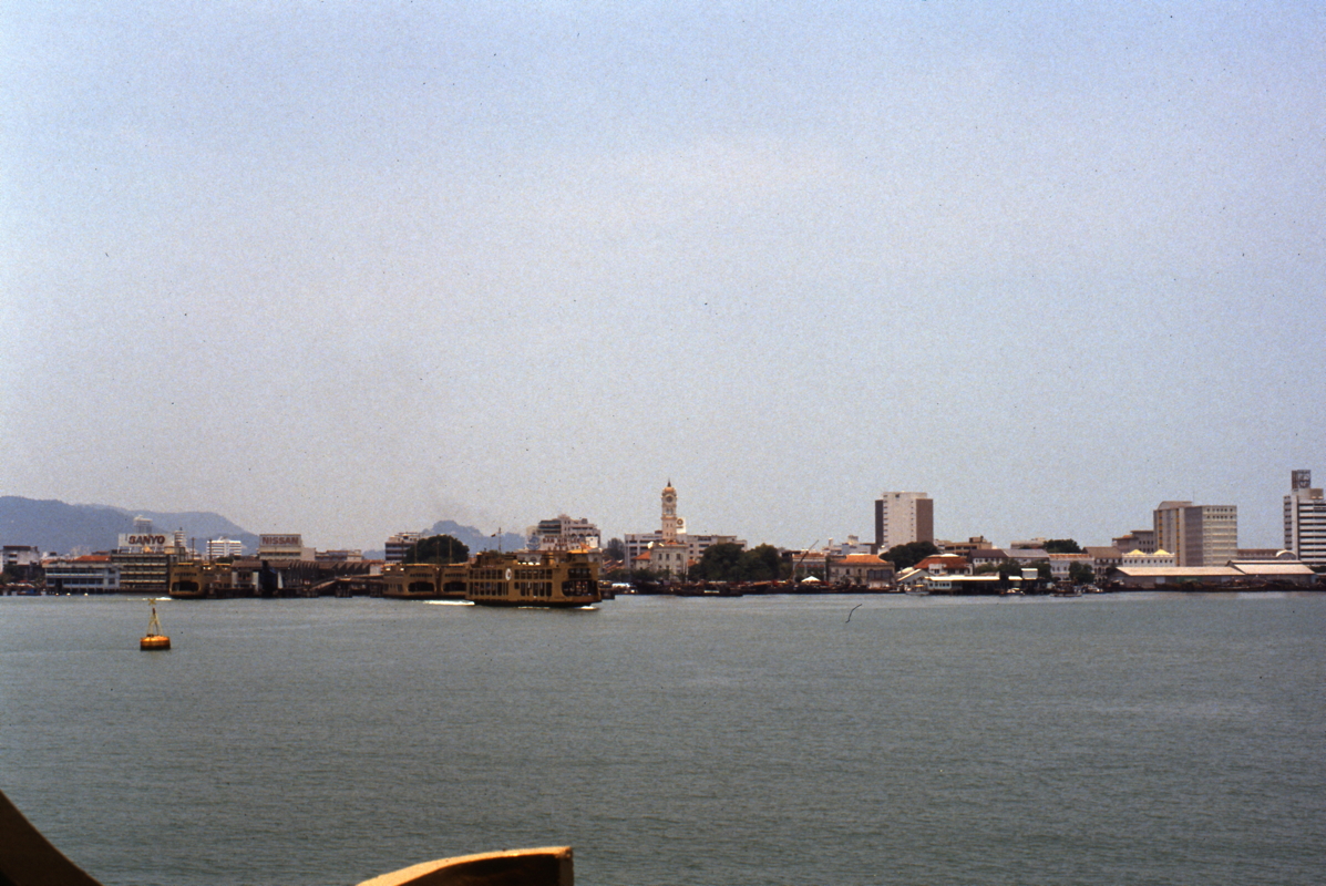 016_anfahrt_auf_penang.jpg