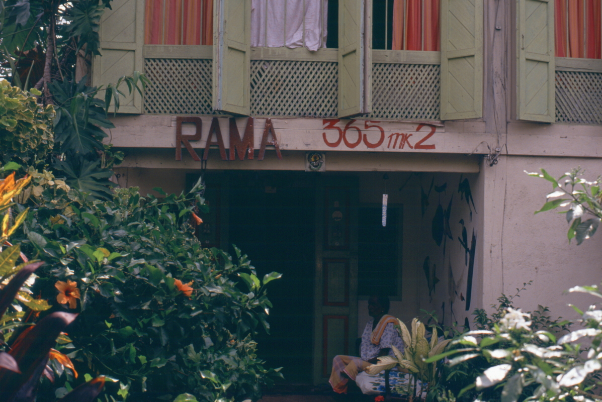 028_guesthouse_rama.jpg