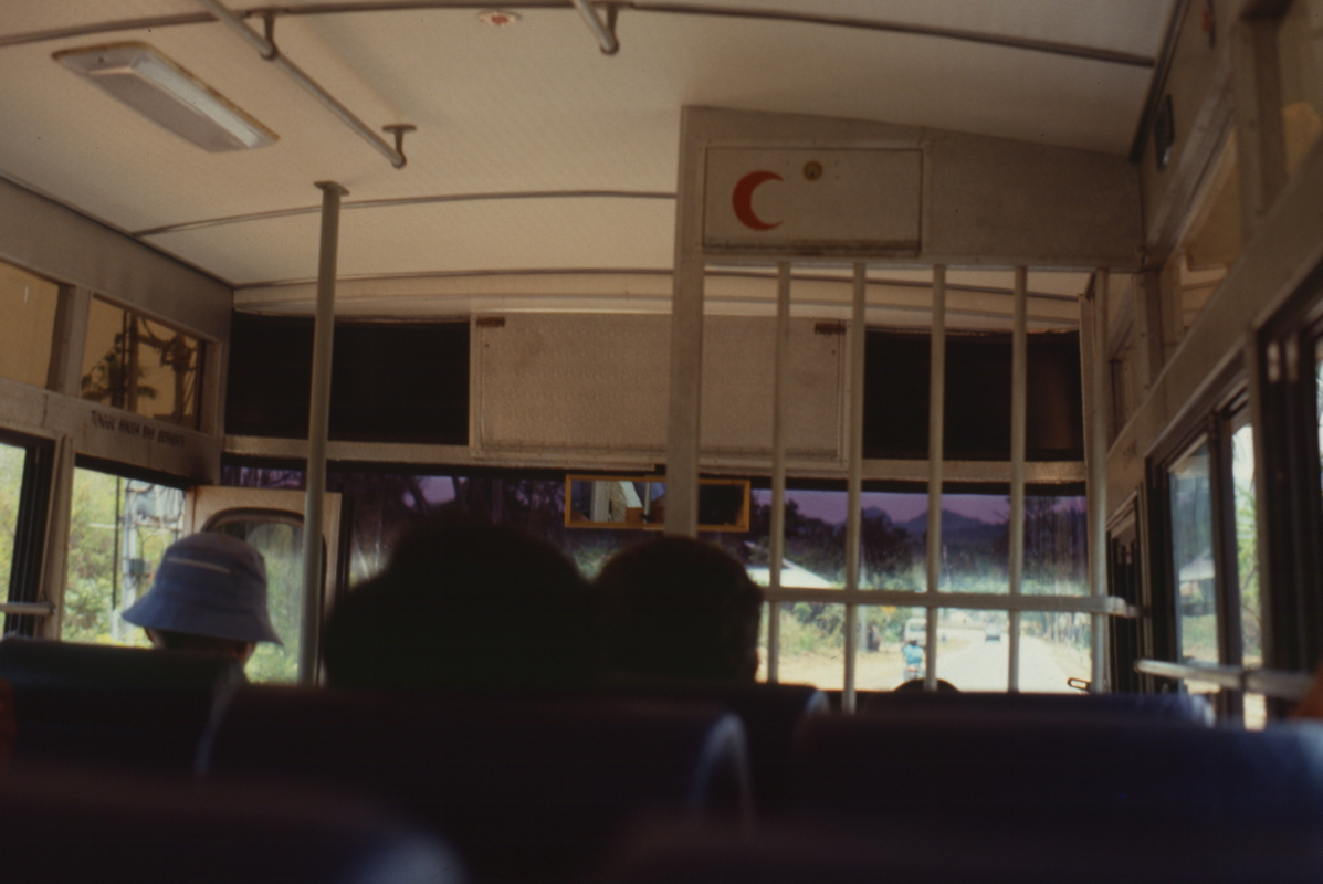 063_unterwegs_im_bus.jpg