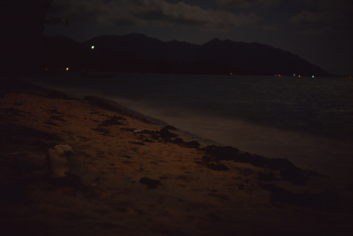 117_mehr_lichter_am_strand.jpg
